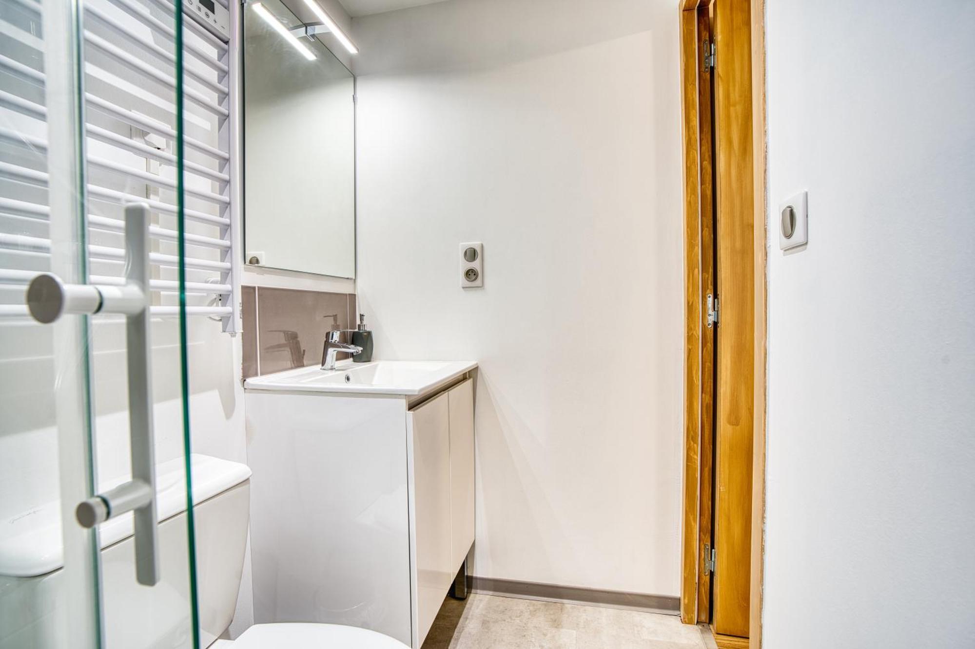 Les Hourtous Netflix Wi-Fi Fibre Terasse 4 Pers Apartment Banassac Bagian luar foto